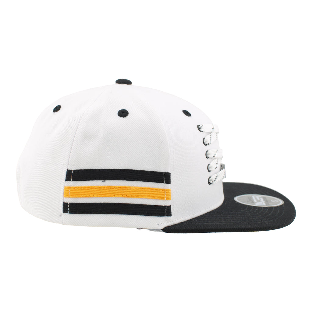 Lacer Locker Room
